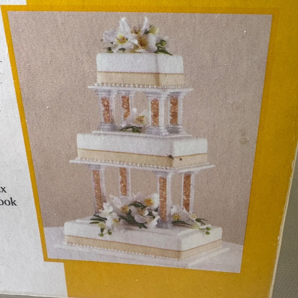 Wilton box shows